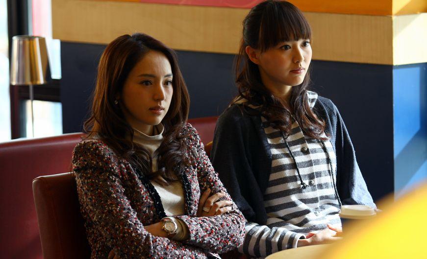 娱乐圈很小，唐嫣曾是高云翔的前女友，董璇如今是高云翔前妻。她们俩曾一起合影，董璇