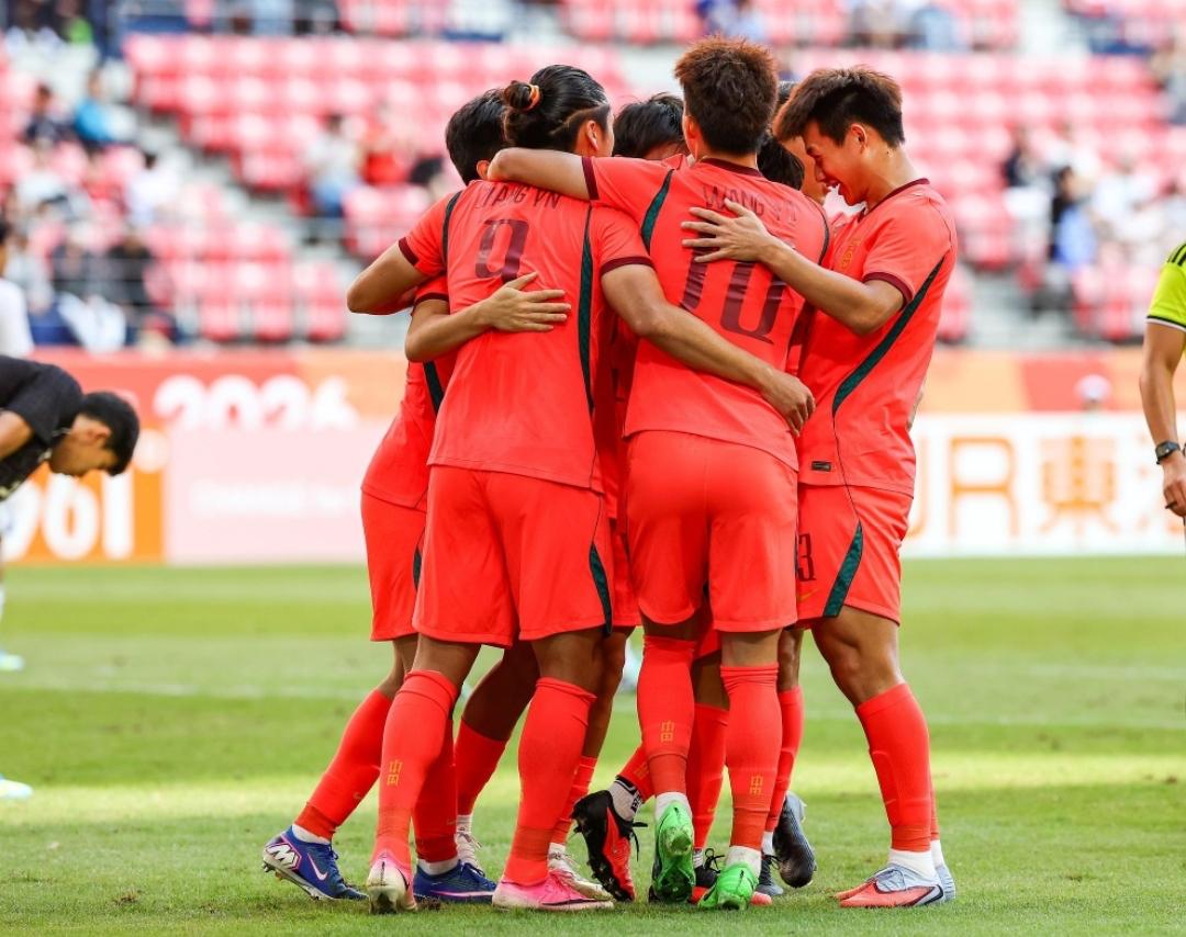 可喜可贺。U23国足亚运会勇夺铜牌，似乎证明了一件事，我们现阶段真的玩不了复杂足