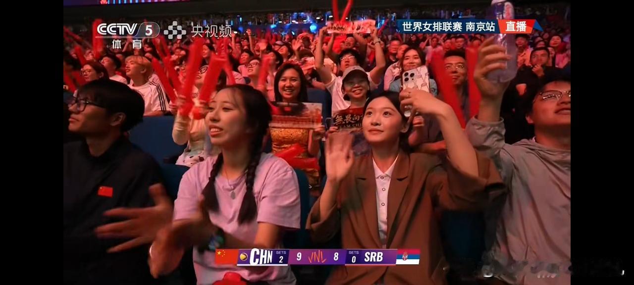 刘浩存看球，中国女排怎么打怎么有！


世界女排联赛南京站，中国女排对阵塞尔维亚