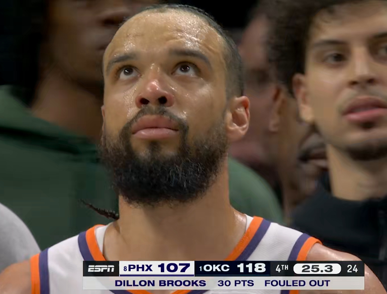 龙哥“圆满”毕业…另外，杰伦格林确实在面对雷霆这种防守时，略显吃力了，雷霆刚好喜