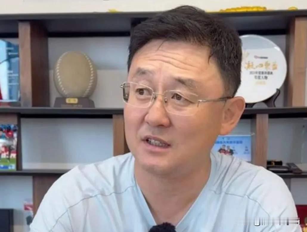 孙继海说，青训是干什么的？培养人的，绝不是为了打出成绩的。只要说为了成绩急功近利
