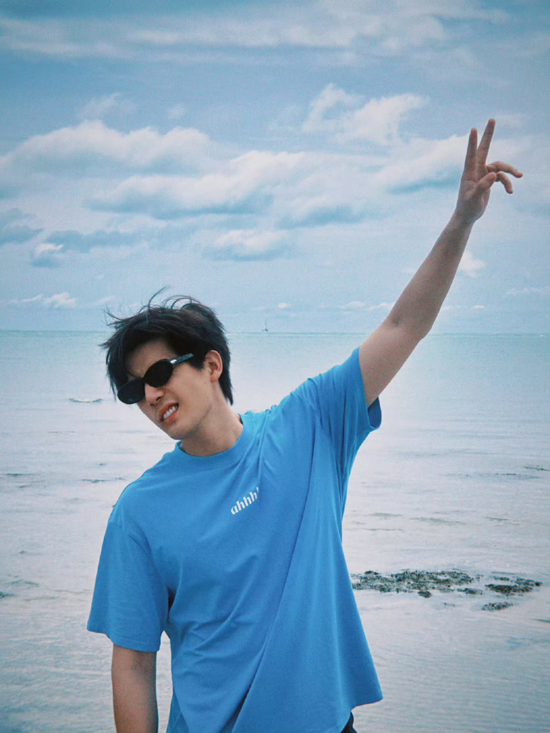 青年演员王安宇 王安宇 愿你一直如少年，干净纯粹心安，看透不美好却相信美好，见过