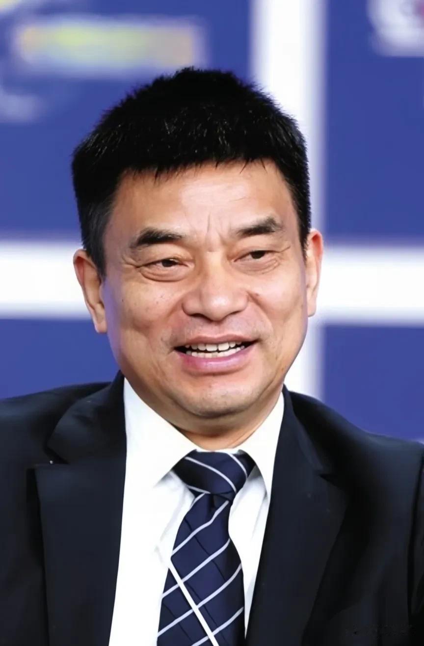 畜牧龙头企业新希望，斥资千万，在四川建了一家大型工厂，专门研制人造肉，刘永好说: