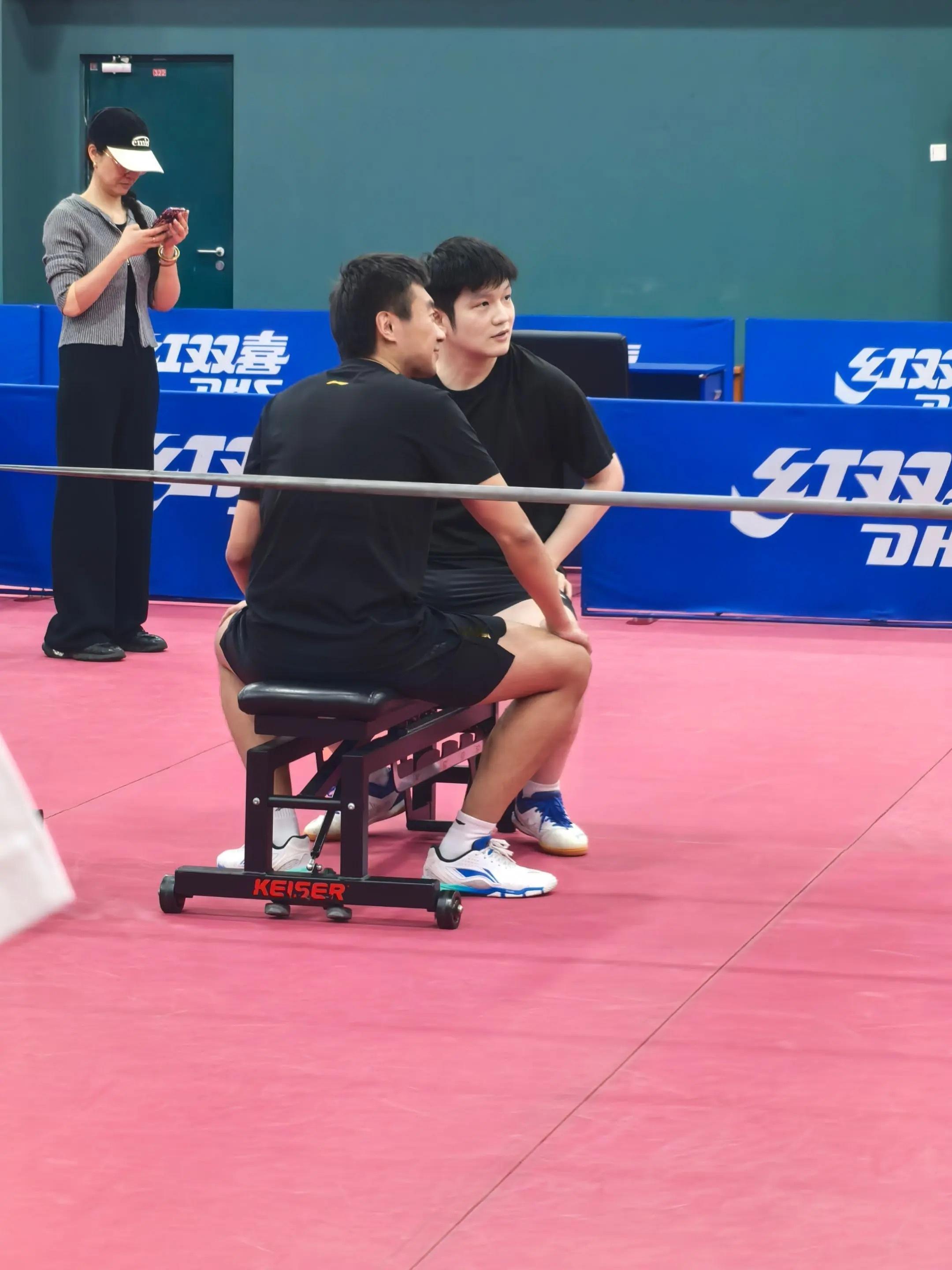 来自“阿臻同学”分享的全运体测小海狮的库存樊振东