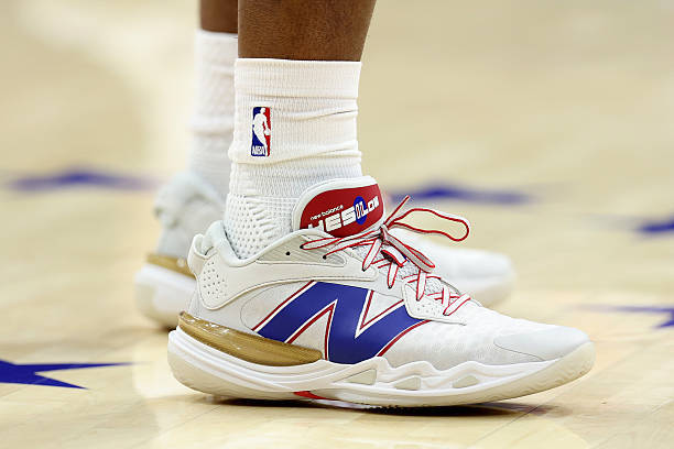 泰里斯·马克西 · New Balance Hesi Low V2登场43分钟 