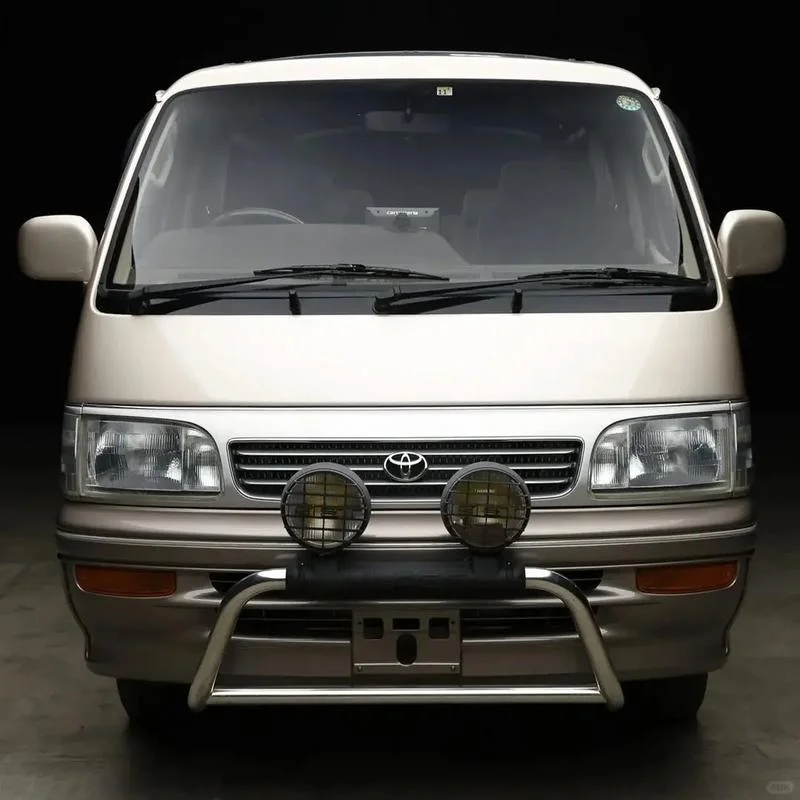 香港电影里最常出现的轻型运兵车