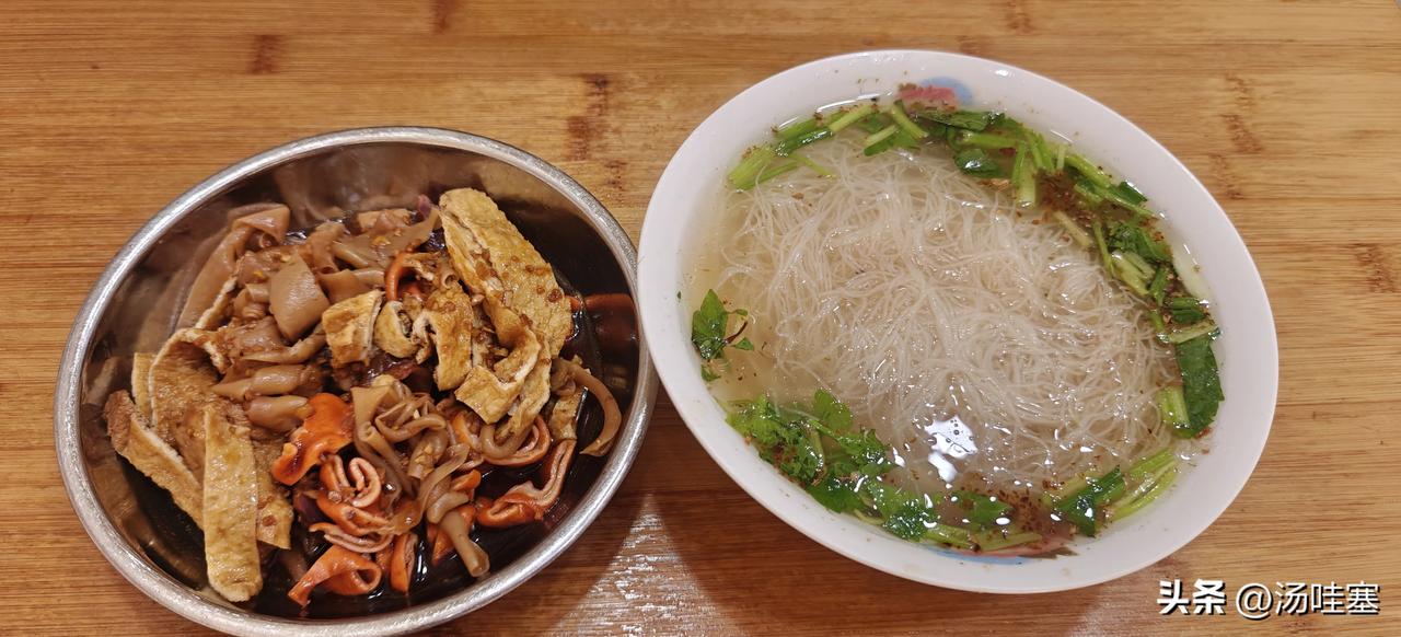 罗源十大美食前4，司前夜宵[偷笑]我吃个午宵。我用的音响，虽然几年没来了，但是这