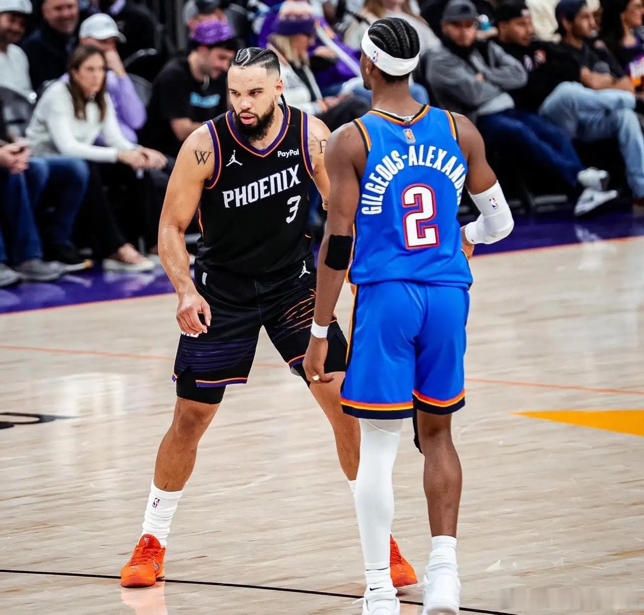 打着打着，亚历山大季后赛场均得分已经排名联盟第1：1、亚历山大——27岁，身高1