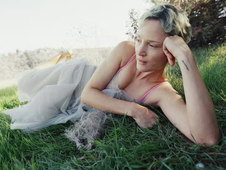 AnOther 2026春夏刊演员Vicky Krieps的封面故事摄影 Zoë