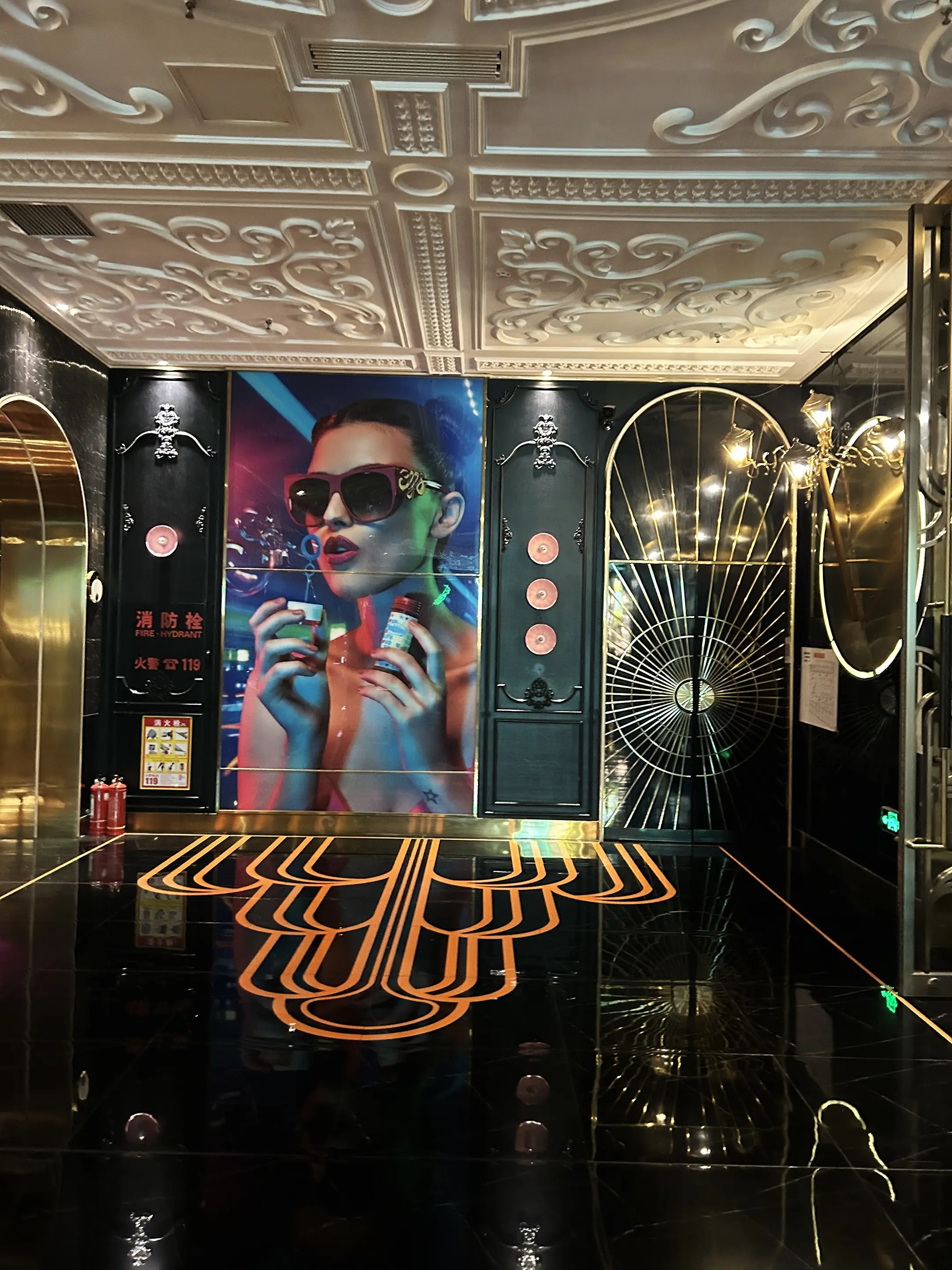 超级高大上的KTV 快开🎤🎶✌️🫨。