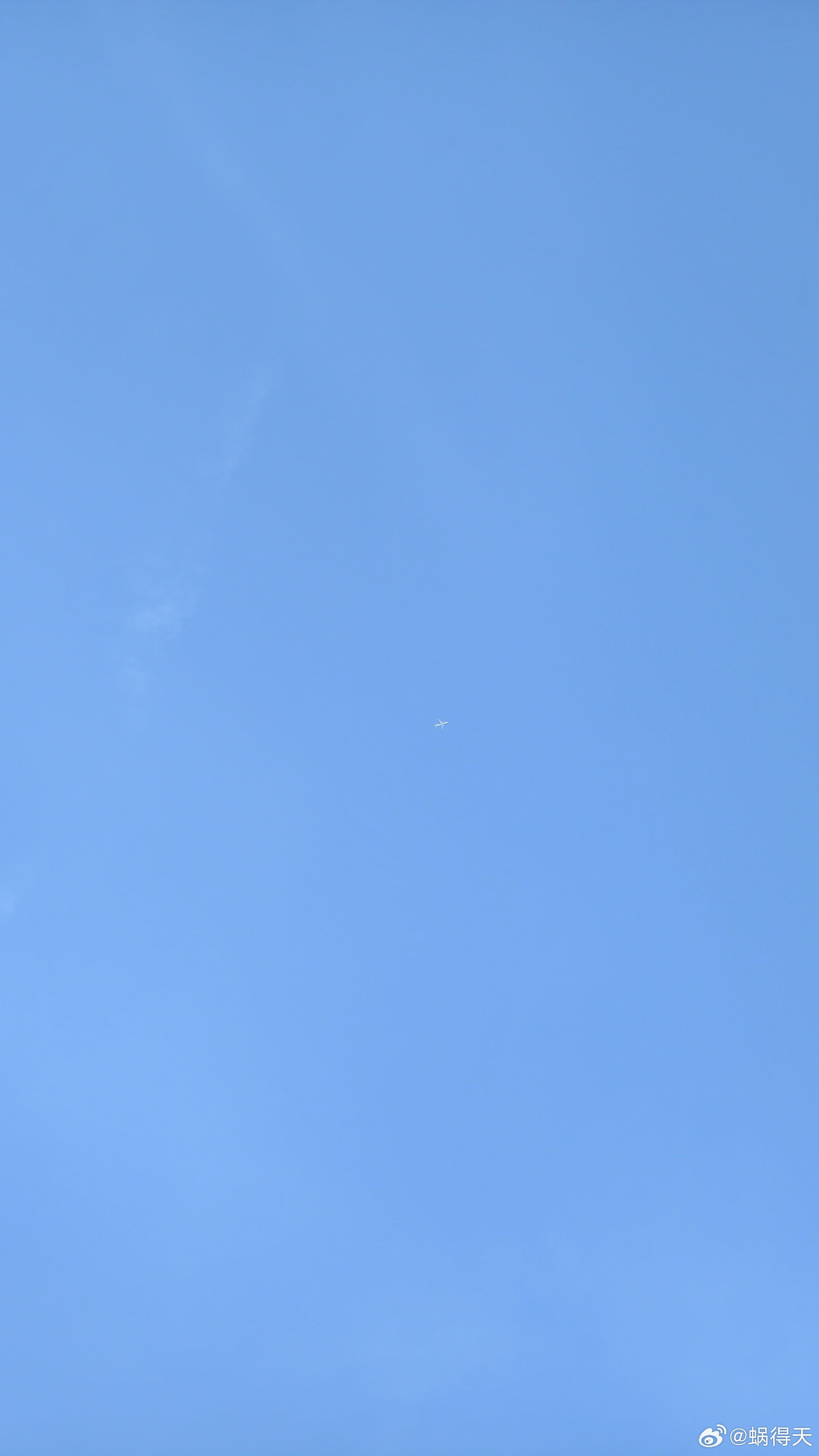 谁抵得住蓝天+飞机✈的诱惑啊蜗的摄影日记