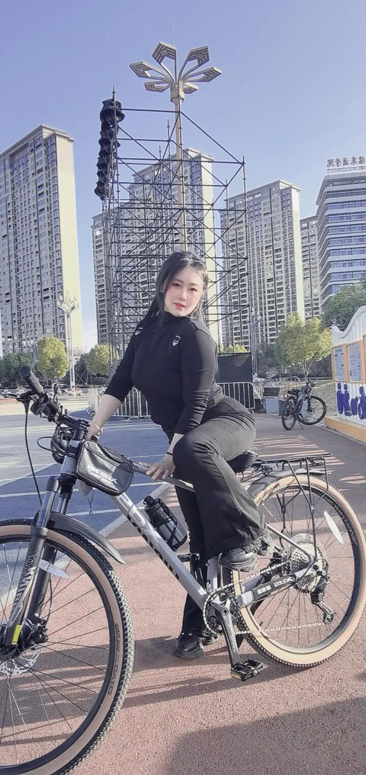 我骑车技术不行，🤣只敢发照片，😄😃