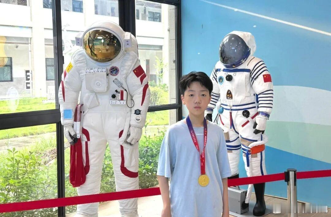 宁波宁海少年斩获全国一等奖在第十届全国青少年无人机大赛总决赛赛场，高手云集、竞争