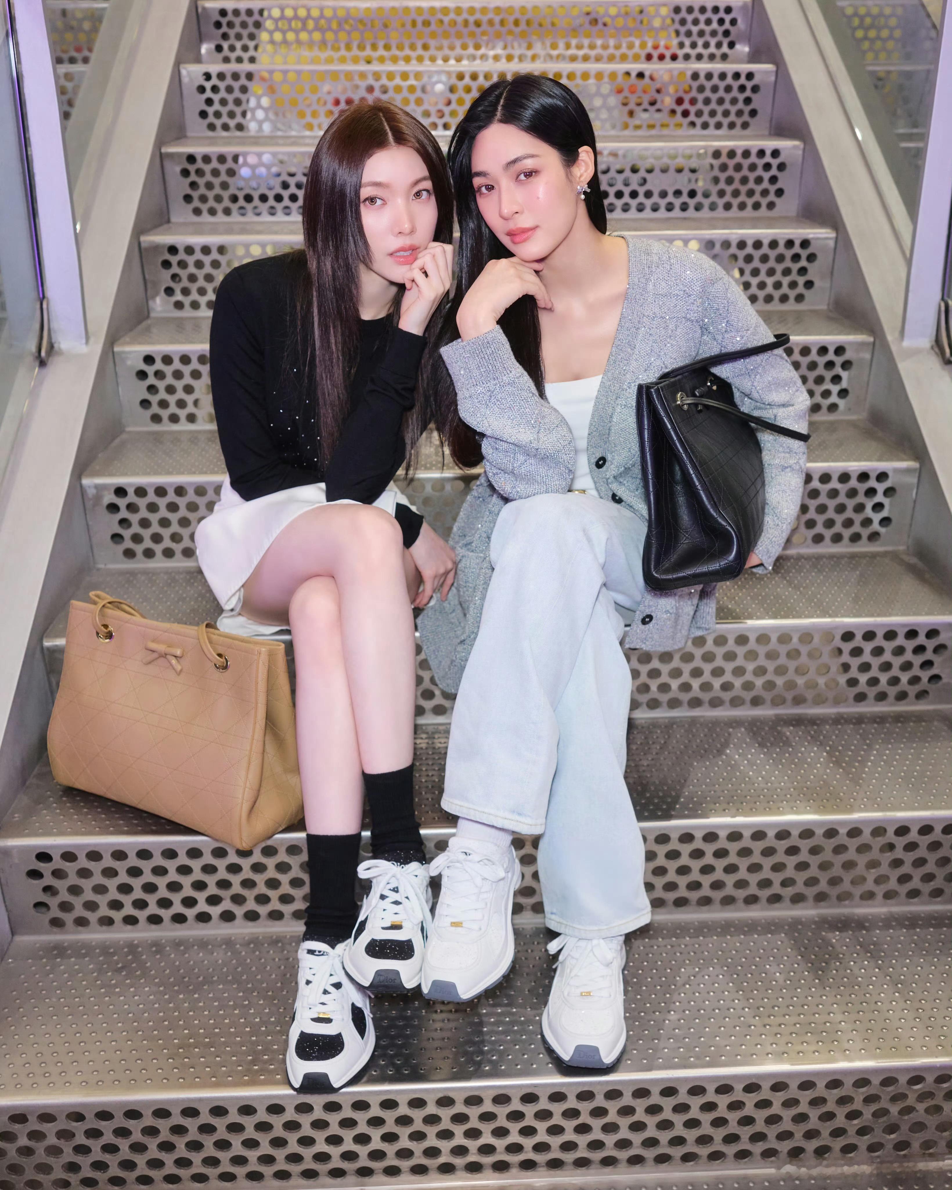邝玲玲 × Orm Kornnaphat  Dior 2027春夏大秀机场出发造