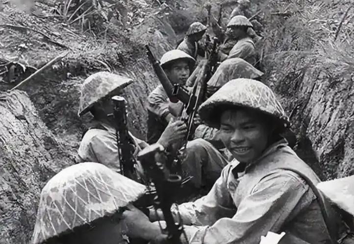 越南后来解密的一些说法里，有一个细节特别耐人寻味：1979年3月5日，中国宣布撤