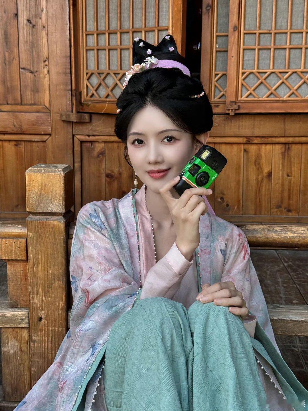 哎嘿嘿 我也是有胶片机了 