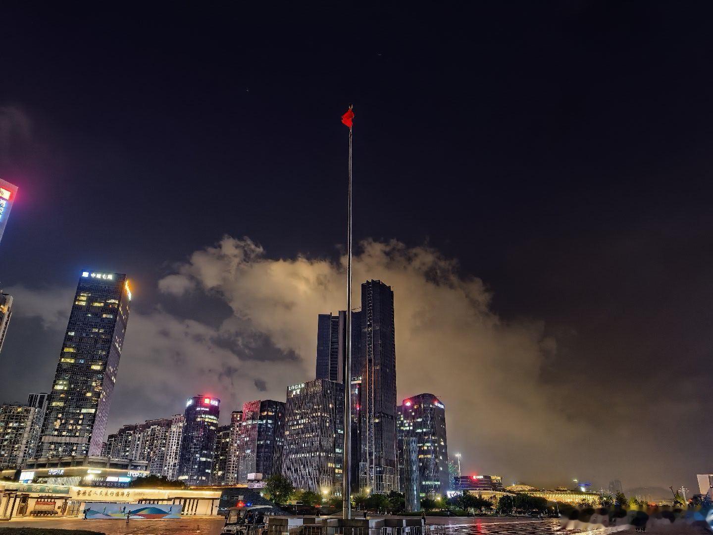 日落在第五大道🌇，和昌哥欢聚深圳～ 深圳·深圳宝安国际机场