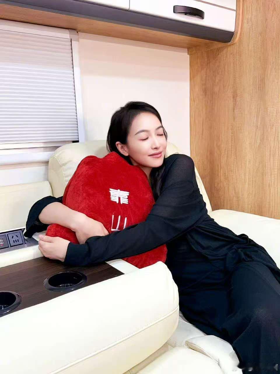 宋茜艾特陈乔恩宋茜陈乔恩互动宋茜陈乔恩互动，真好，[色][色][色] ​​​