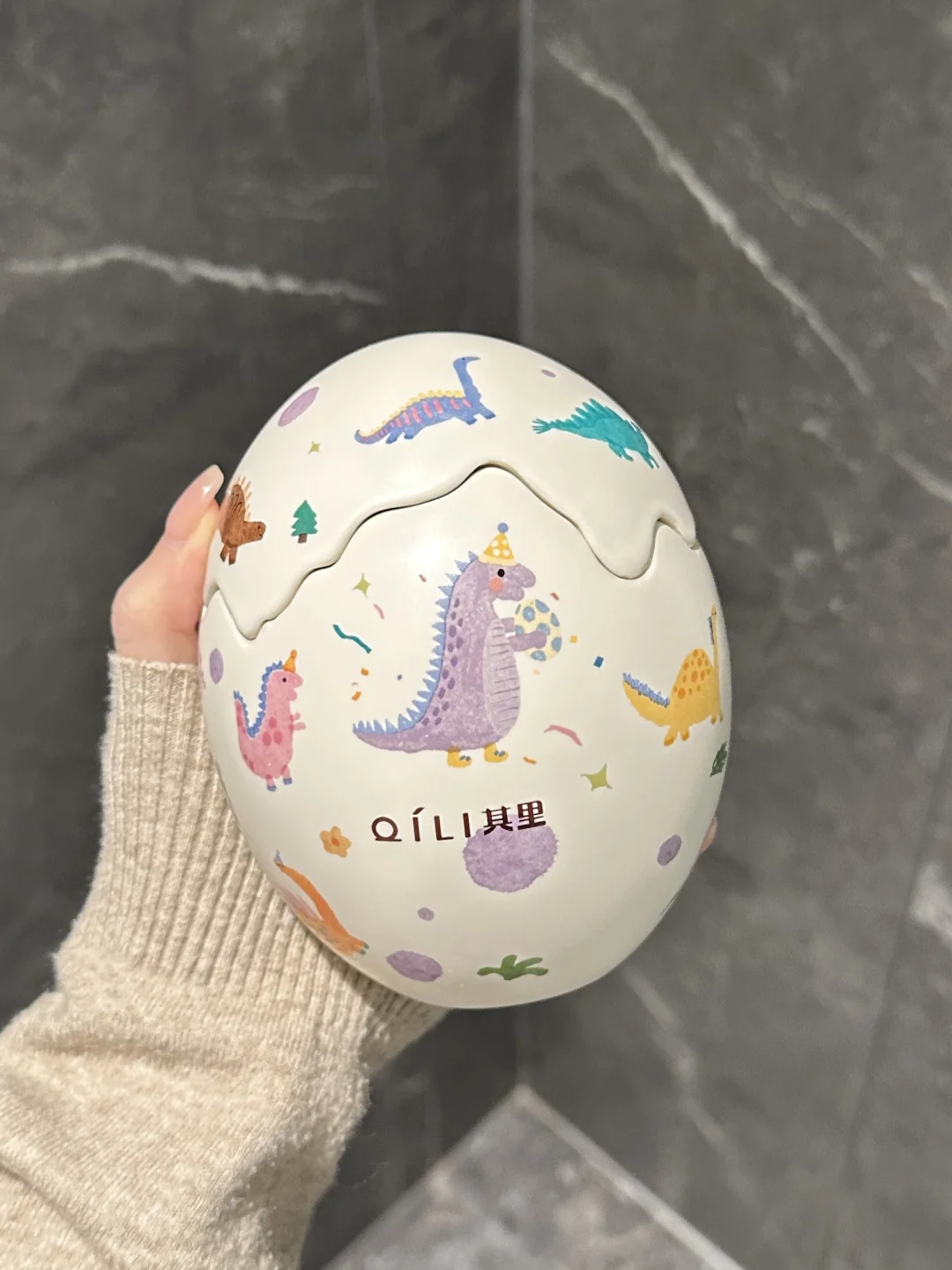 收到一个超治愈的生日礼物！！🦕🥚🕯️