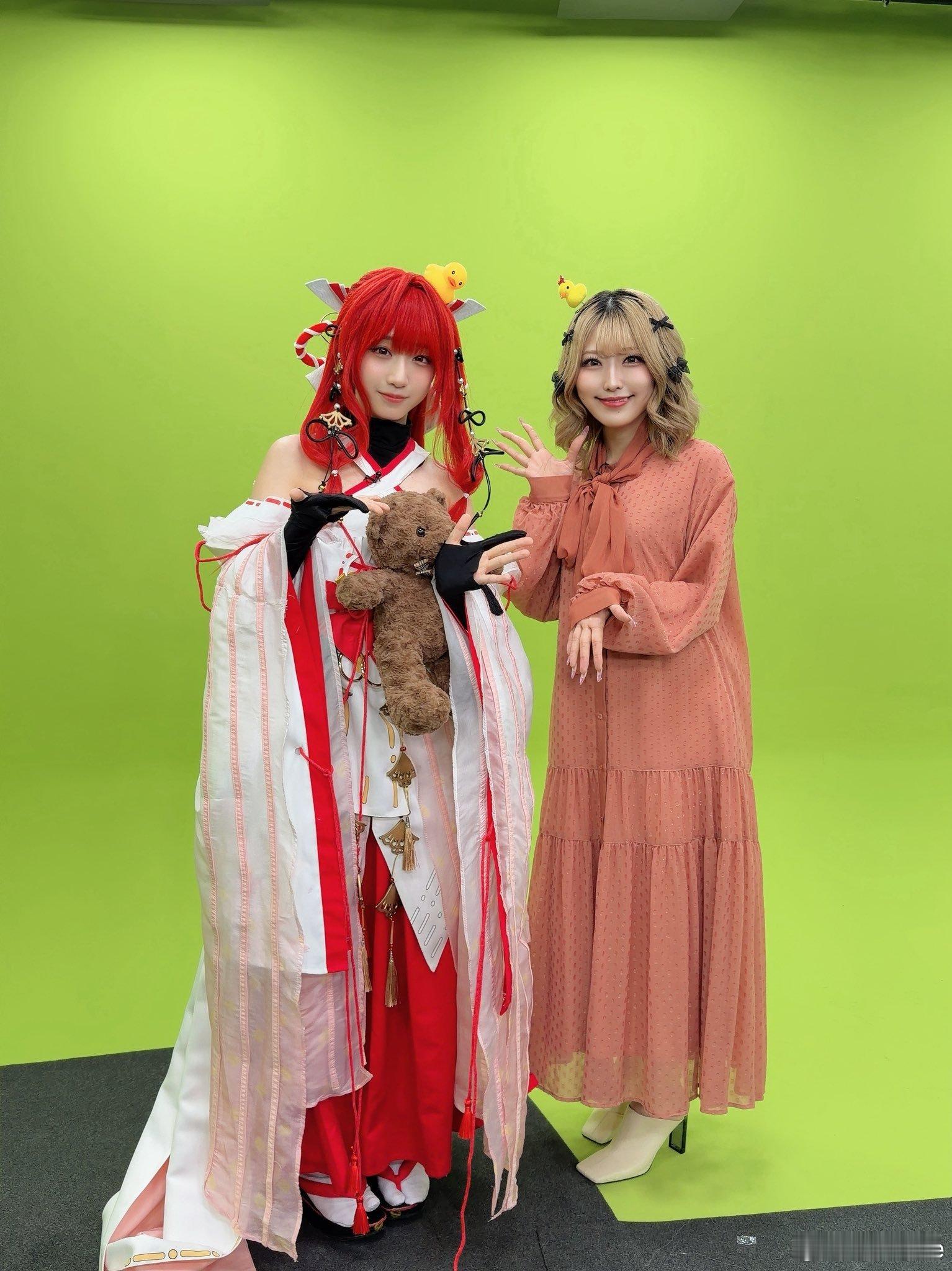 帰りがけ上杉絵梨衣役の関根瞳さんとお写真撮って頂きました！✨🥳嬉しい〜🐬✨啾
