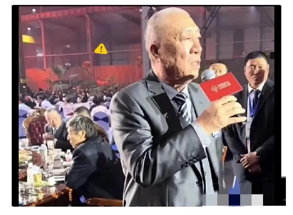 有人当面问崔培军：挣那么多，咋不多做点公益？
他手一摆，话很直：公益我不是不做，