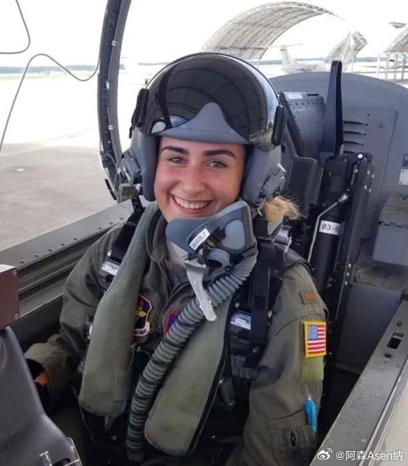 美国空军飞行员、陆军中尉 Ariana A. Bouche 已被确认为周四伊拉克