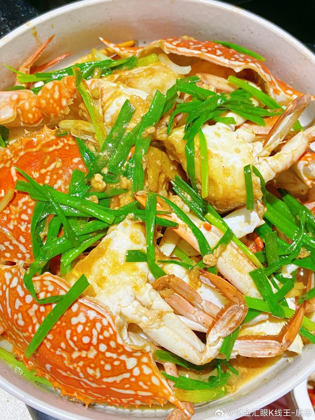 今天父亲节，在家好好陪陪老爹，也陪陪老妈！今天亲自下厨露两手，一家人热热闹闹团聚