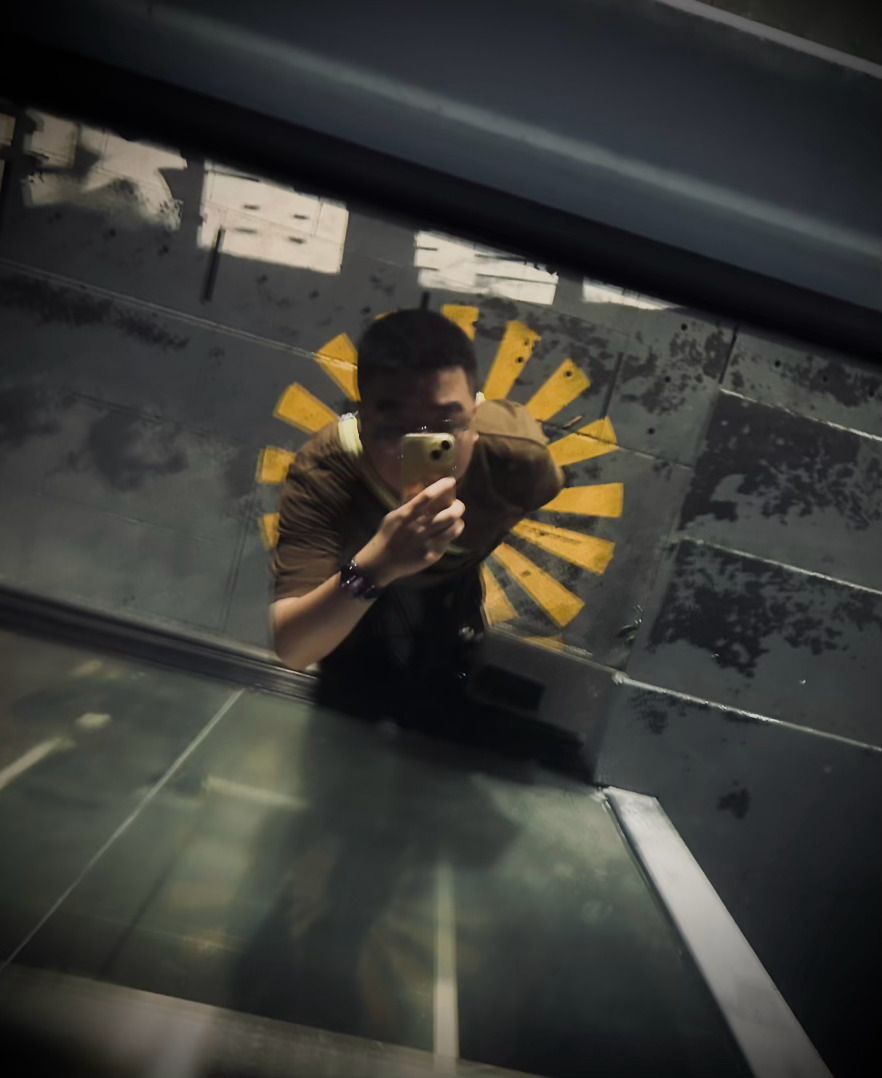 一月又一个月的熬记得好好睡觉，好好吃饭，别太累，少焦虑，常开心 ​​​