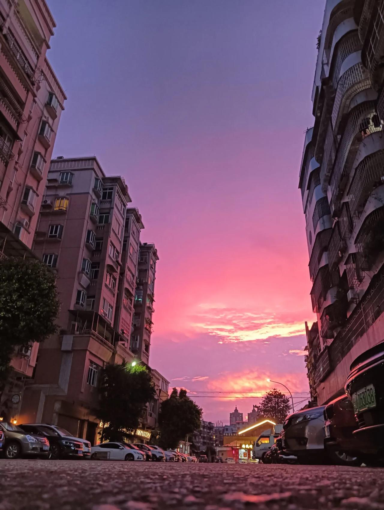 #晒一张旅途风景照#