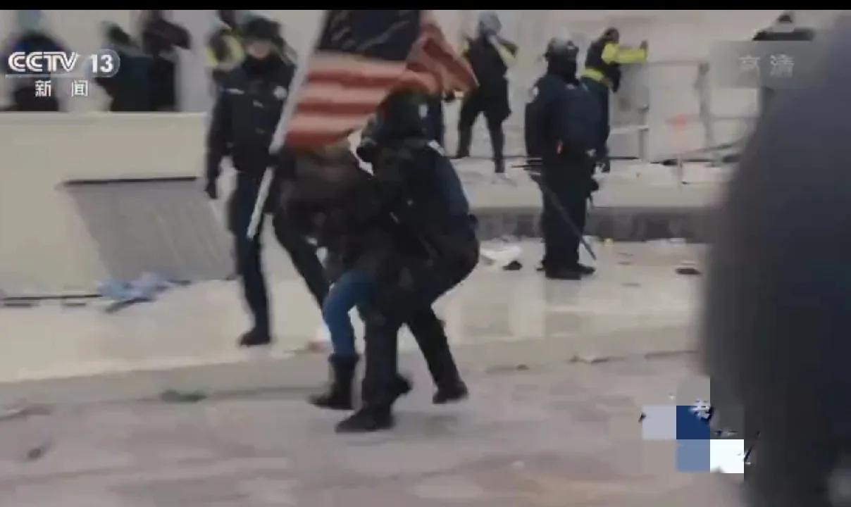 世界观的差距，西方无法消弭对我们中国的敌意。

在过去一段时间，西方国家几乎被吹