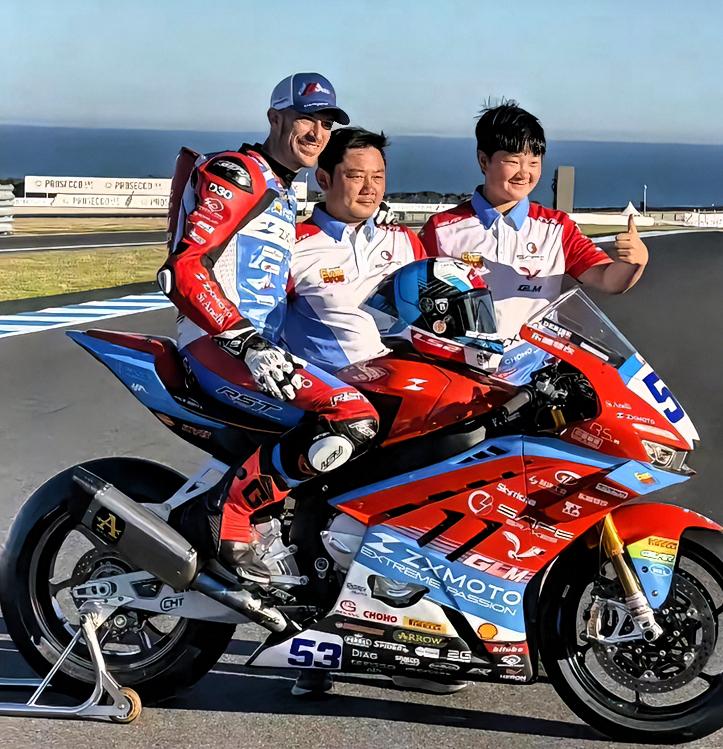 张雪为何被称为摩托车圈的“雷军”一种精神吧，都是各自领域的神！！