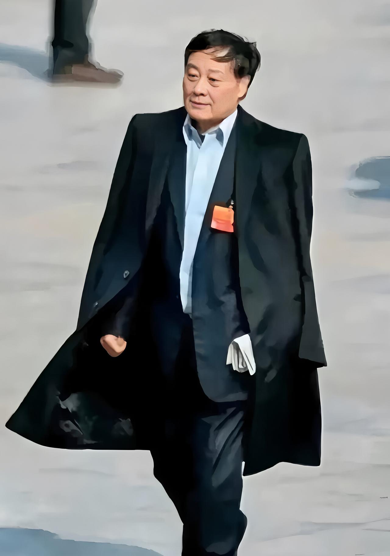 宗庆后不过是犯了男人都会犯的错罢了？世间男儿多薄辛，背叛婚姻的名人多得很。成龙的