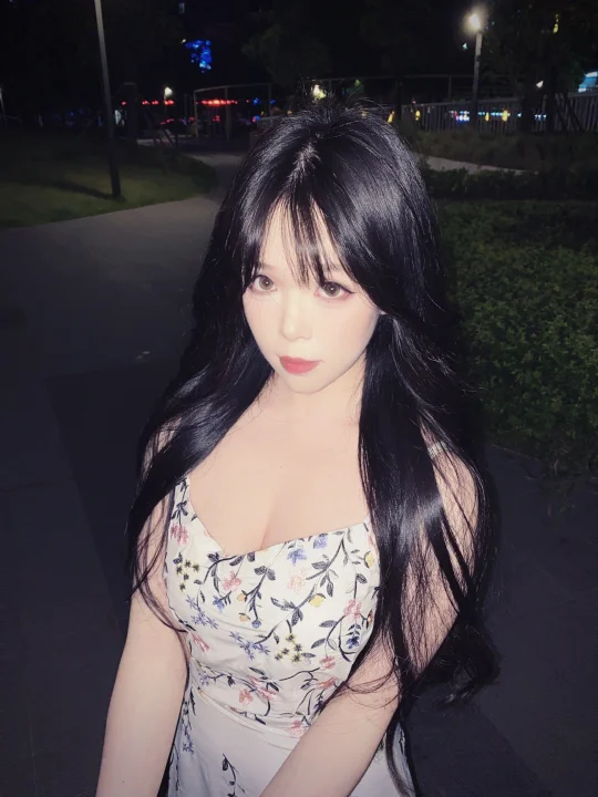 夜晚拍照｜闪光灯📸和古早滤镜真的太搭了~