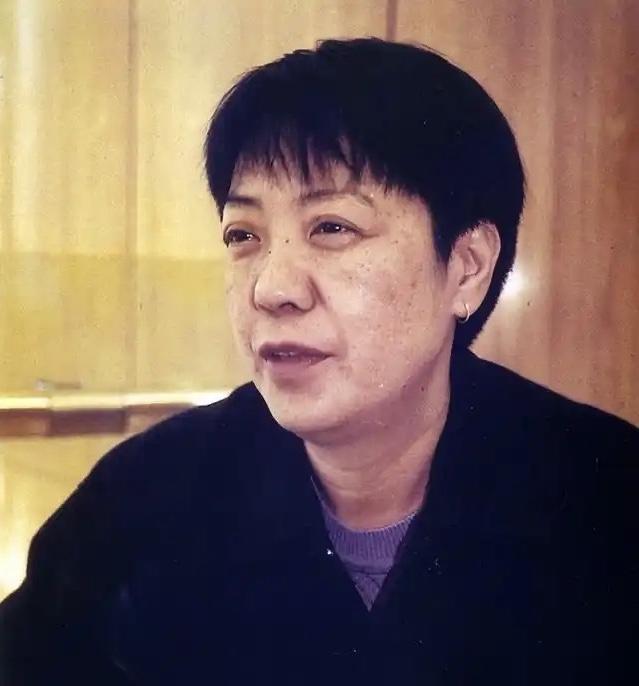 非常扎心的一句话：“男人如果没有退休工资，别说六十岁，就是八十岁都还要干，一直要