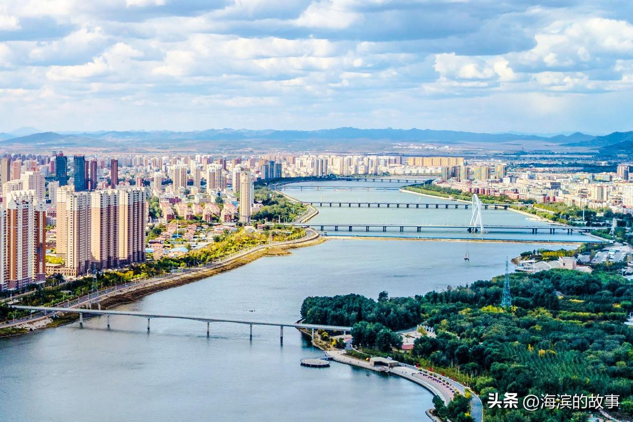 像锦州这样的34线城市一个月挣多少钱算是正常，这个话题主要是源于家里一场相亲，家