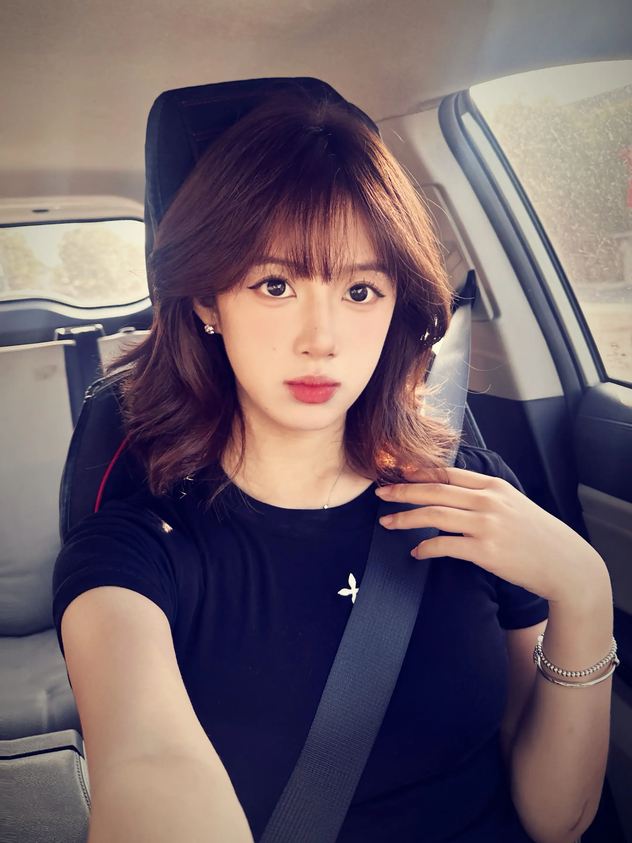 尝尝一个东洋乌梅 再给我一个甜妹