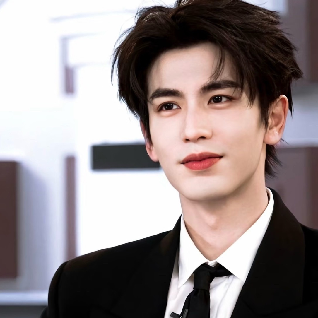 现在成为张凌赫的粉丝还来得及吗啊啊啊啊陈哲远你的对手来了你咋能这么牛还得是咱们的