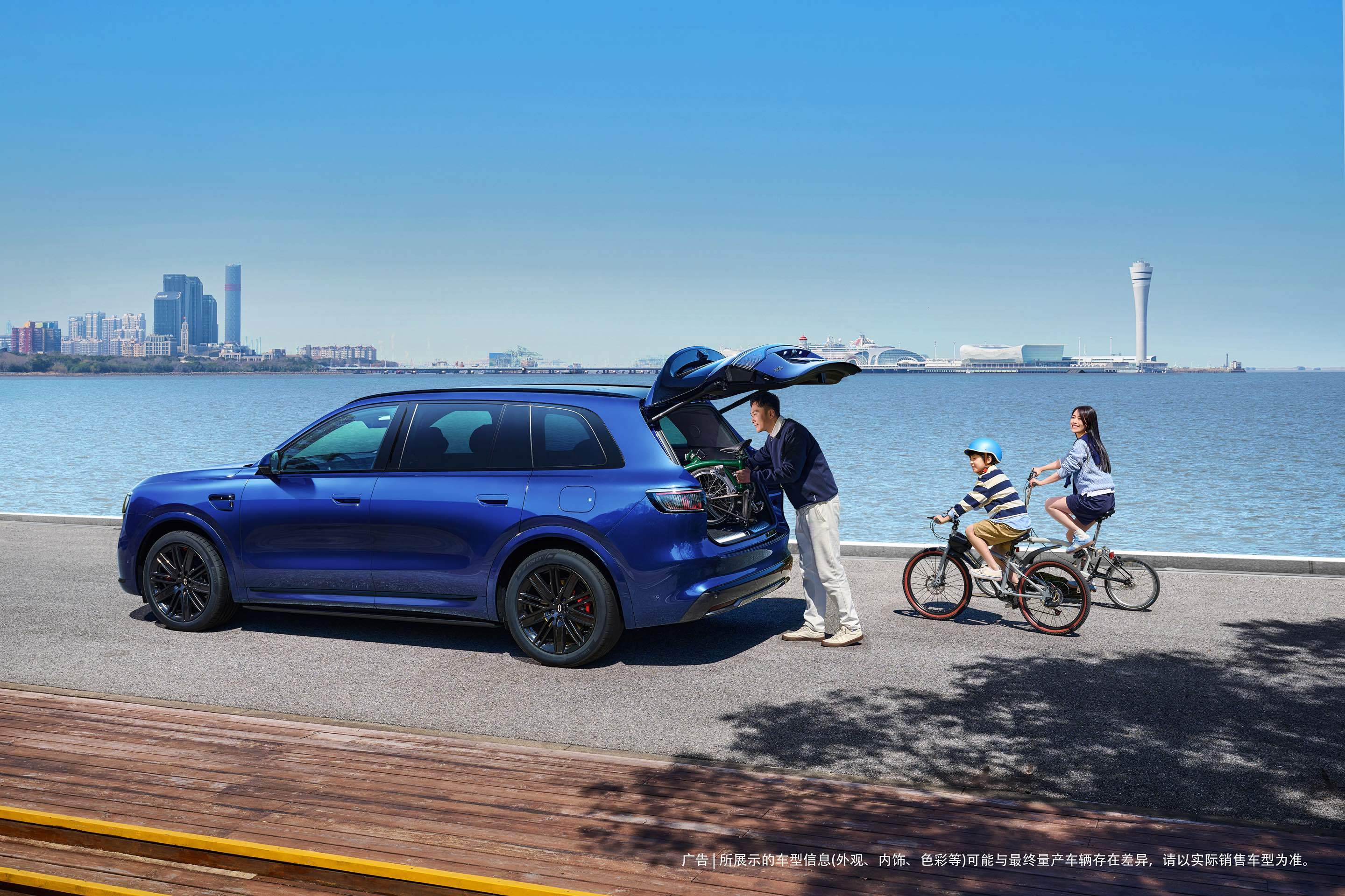 余承东官宣问界M8红蓝新色余承东官宣问界M8焕新升级，瑞红、湛蓝新车色一出来我就