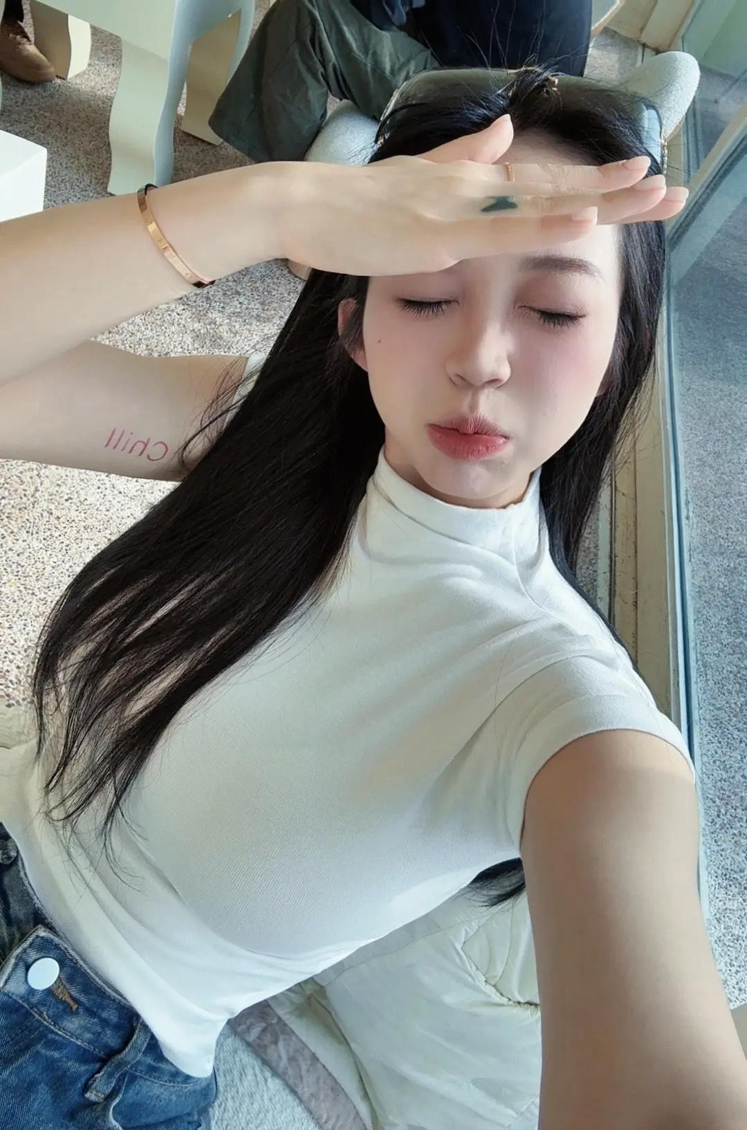 你当时特别的可爱  但能不能靠近点