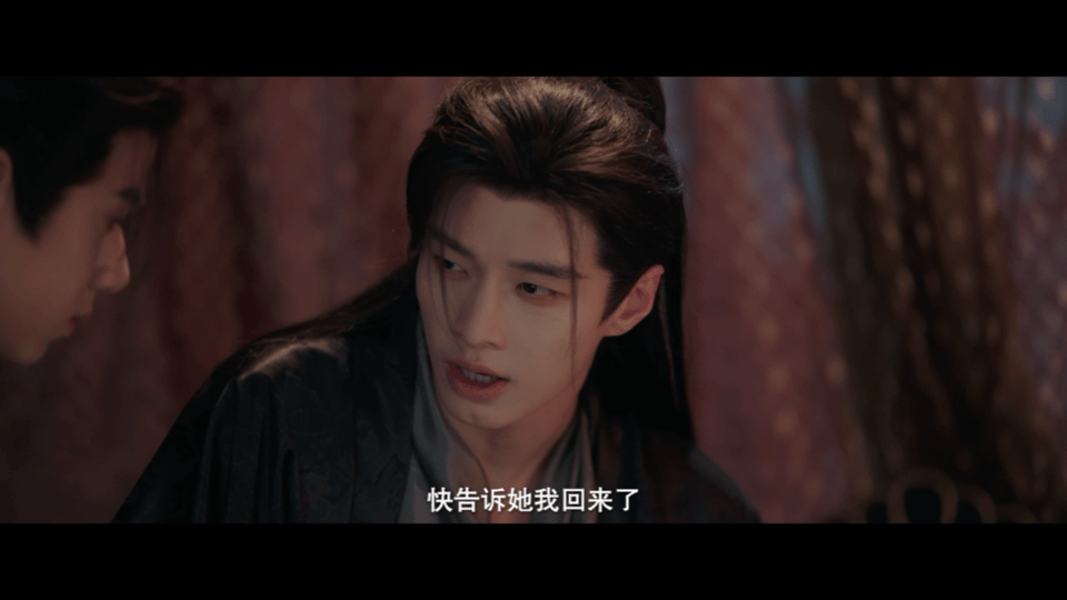 何与 萧华雍演技获赞百花杀 何与你好会演爱人“快告诉她我回来了，明天我去见她”“