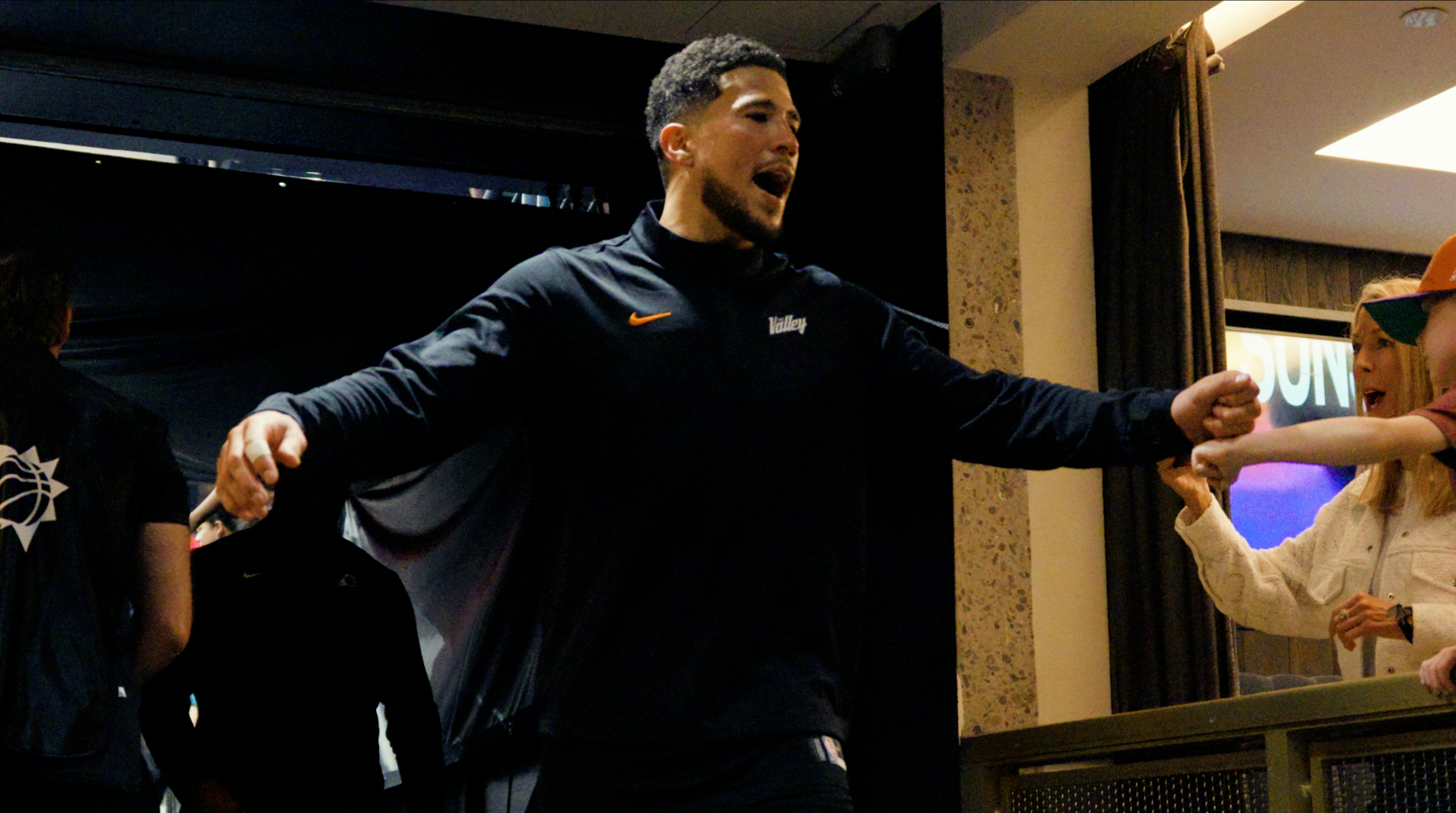 布克开心😄 菲尼克斯太阳 ｜旭日东升 ｜黄蜂vs太阳 ｜ 