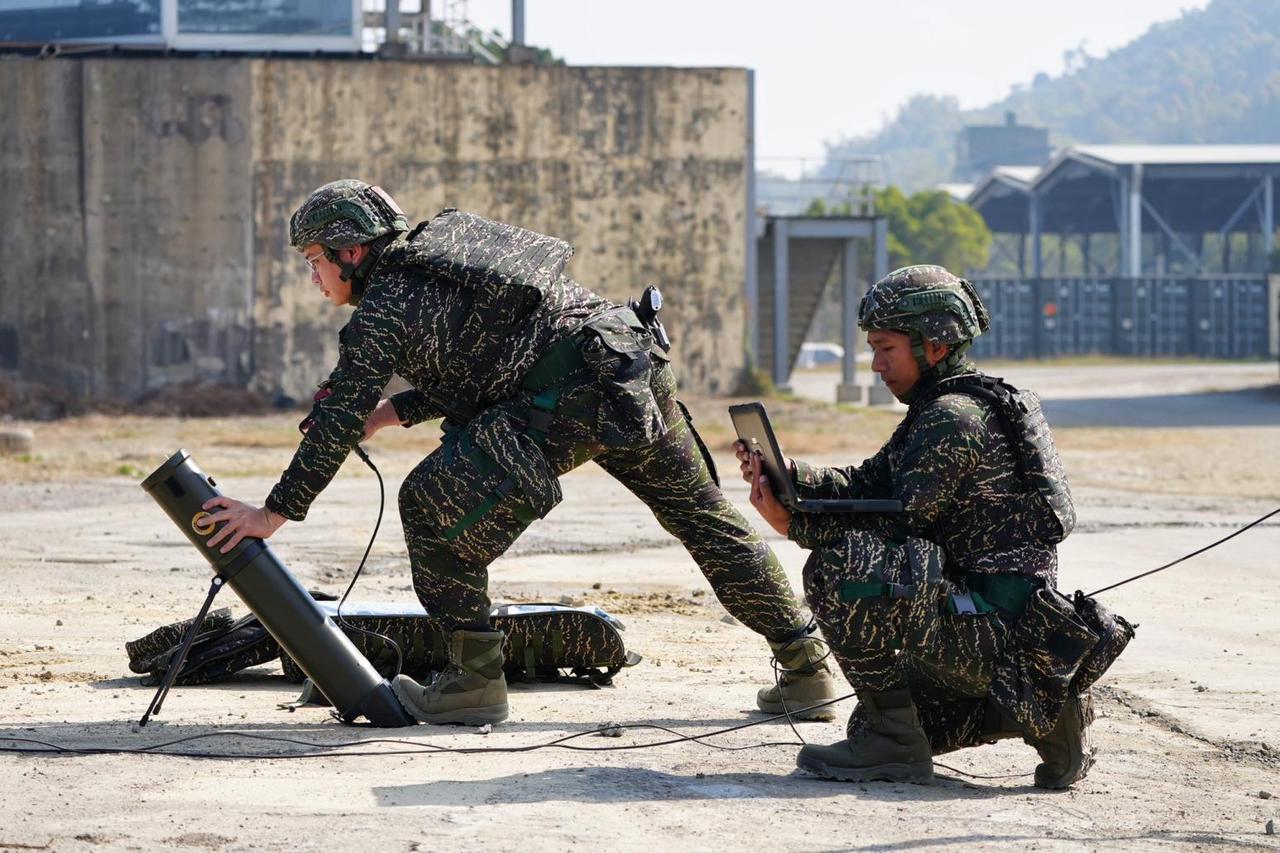 ·见识美军斩首雷霆手段，台军幡然醒悟，汉光兵推只是自欺欺人

很多人可能好奇，台