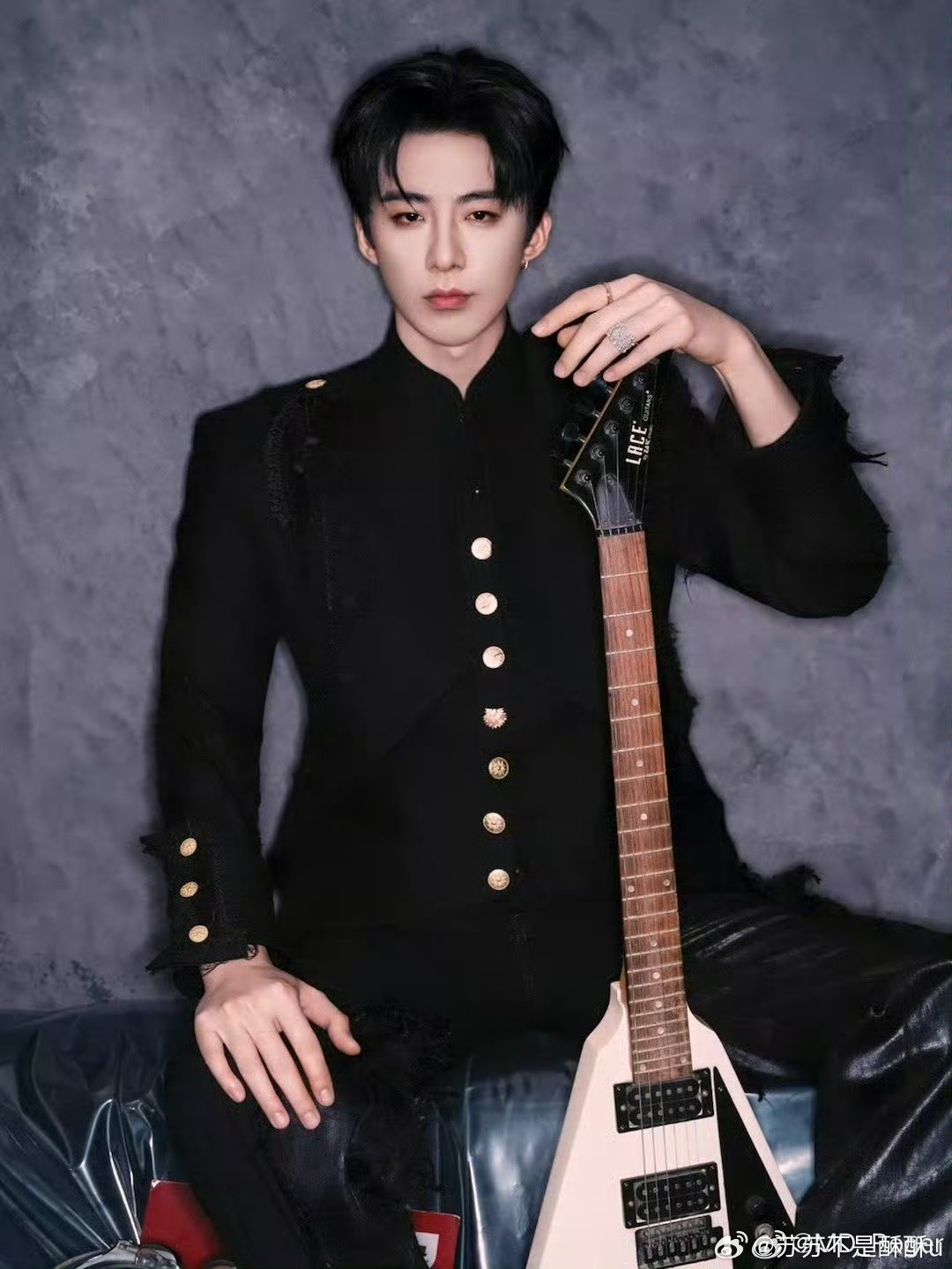 以为刘宇宁紧张没想到是麻药没过看他反应慢半拍还以为是紧张怯场，真相一出笑不活了，