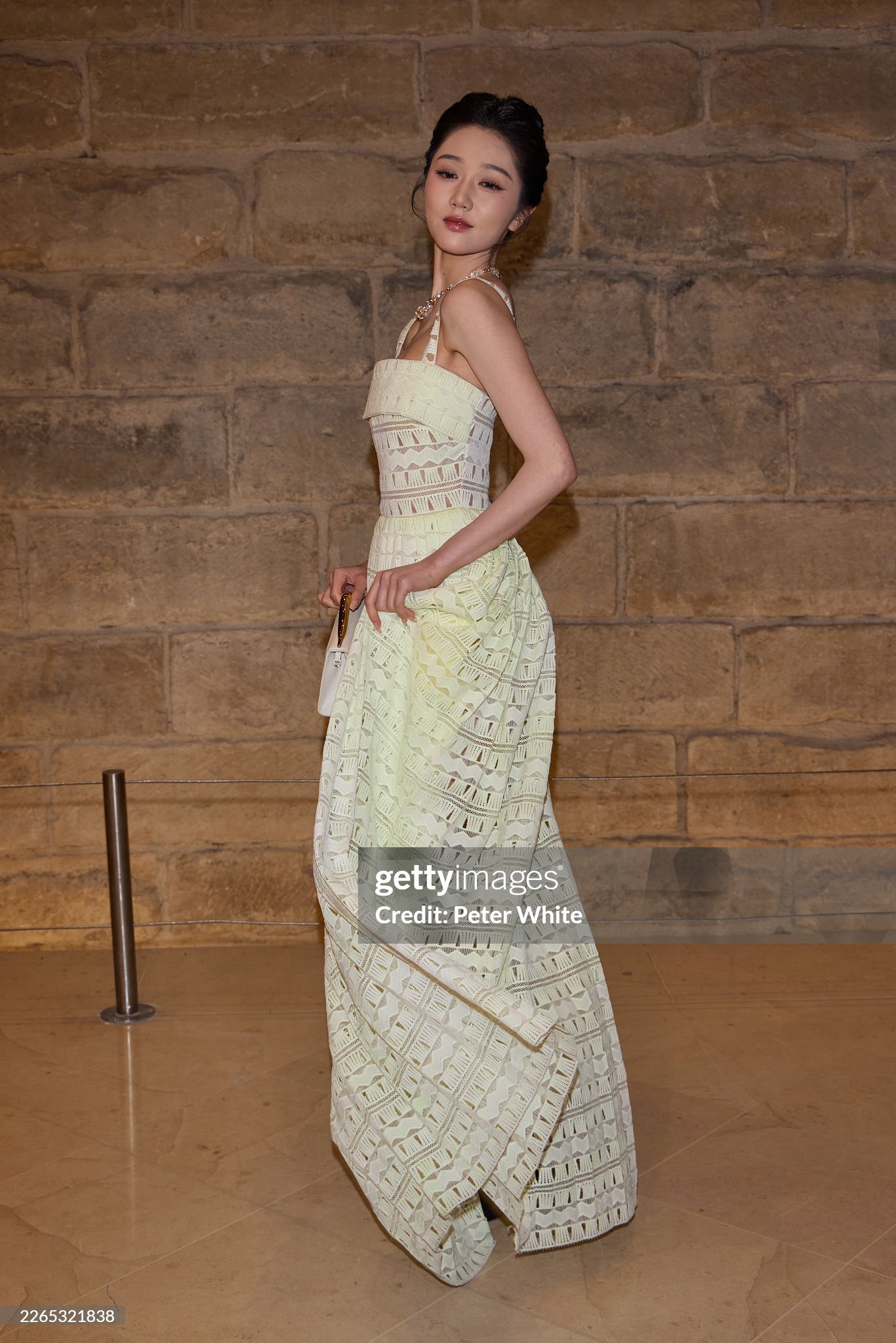 演员岳雨婷亮相Elie Saab 2026秋冬成衣秀，Gettyimages图集