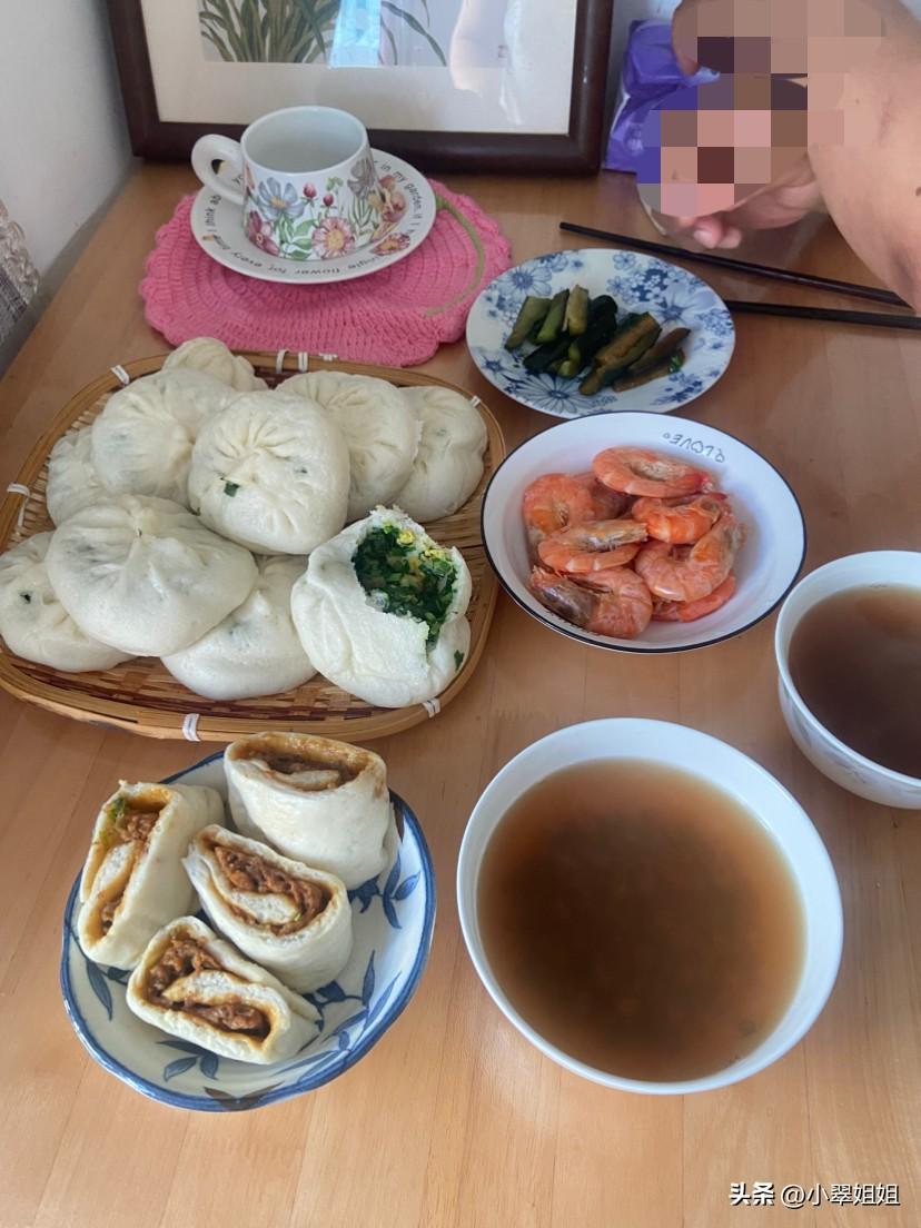 我认为创业，我想创业！哪个成功的老板不是从零开始的！上班只能赚有数的钱！自己创业