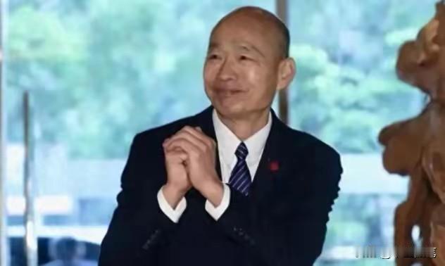 7800亿军购案顺利通过，赖清德、郑丽文纷纷表示祝贺。

台湾朝野甘当美国遏制中