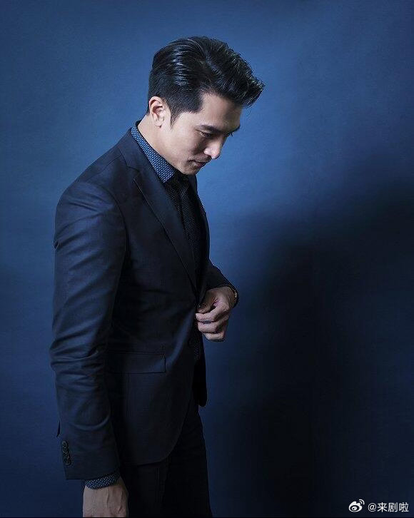 郑恺刘浩存邱泽新片让人头皮发麻郑恺的惊恐、刘浩存的无措、邱泽的阴郁，三个人三种恐