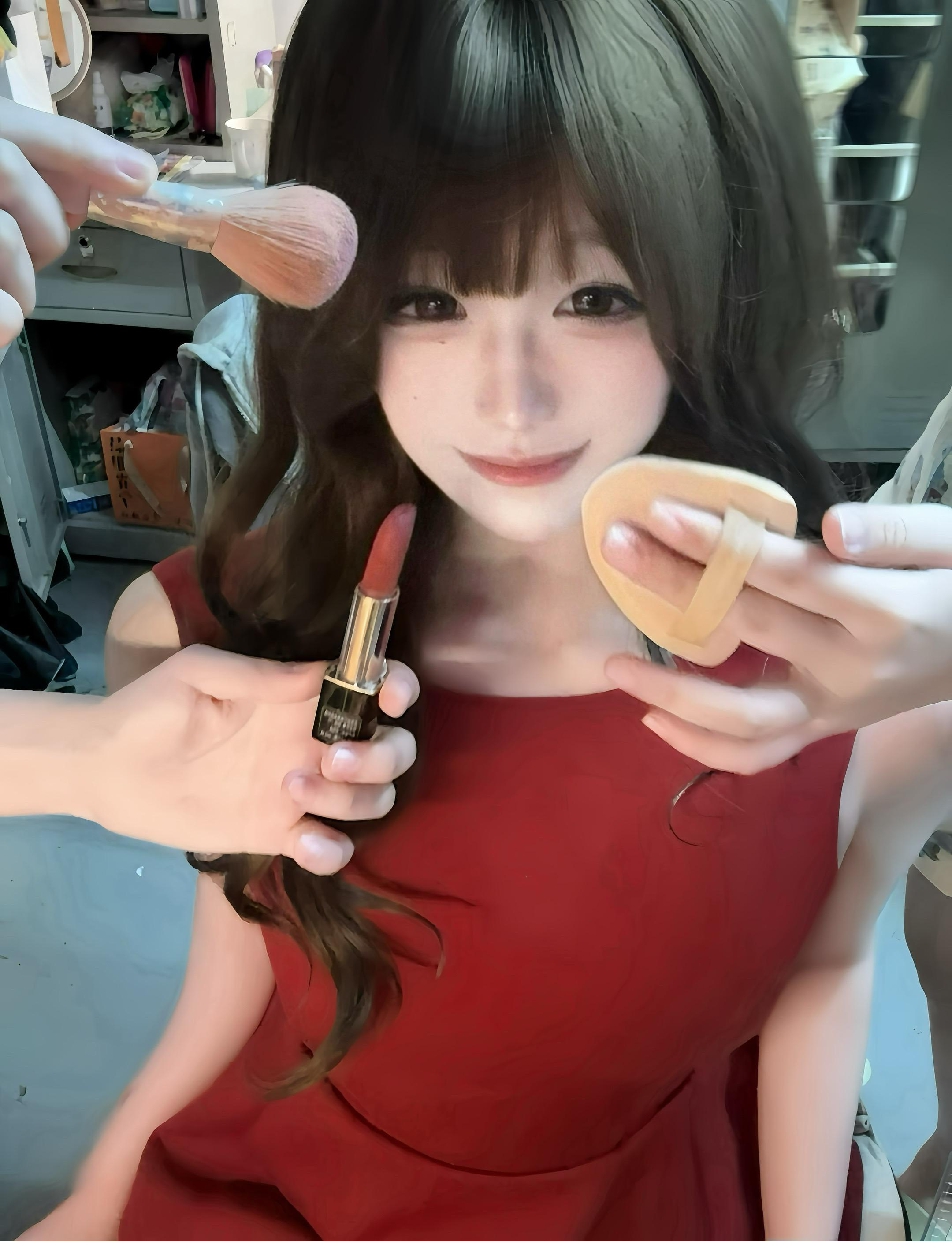 学校里的小透明 宿舍里的大明星。 20🎂