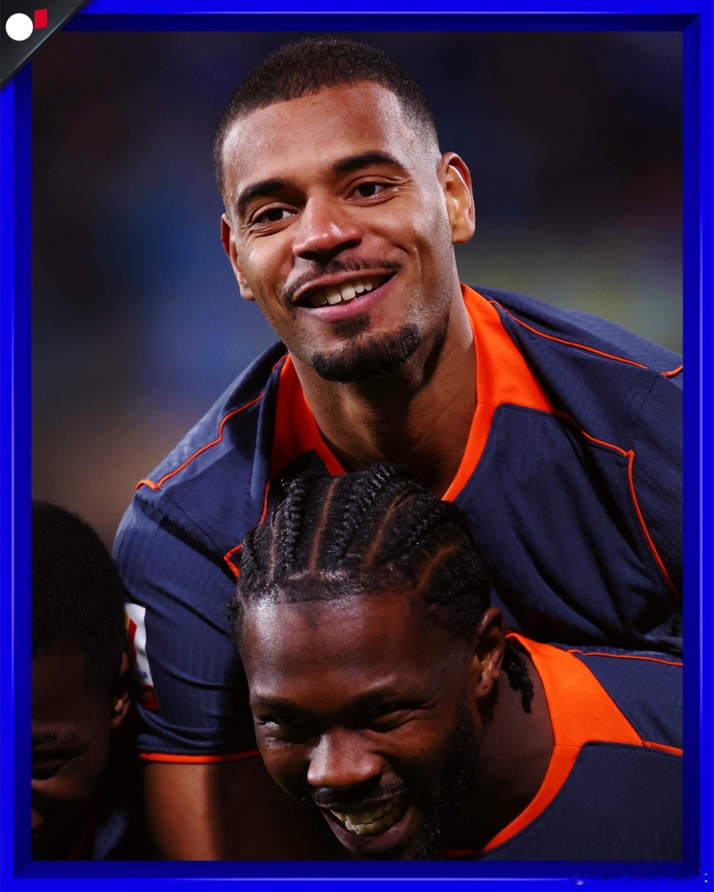 不知不觉迪乌夫已经收获3粒进球了，配得上更多的机会。继续加油国际米兰热点现场意甲