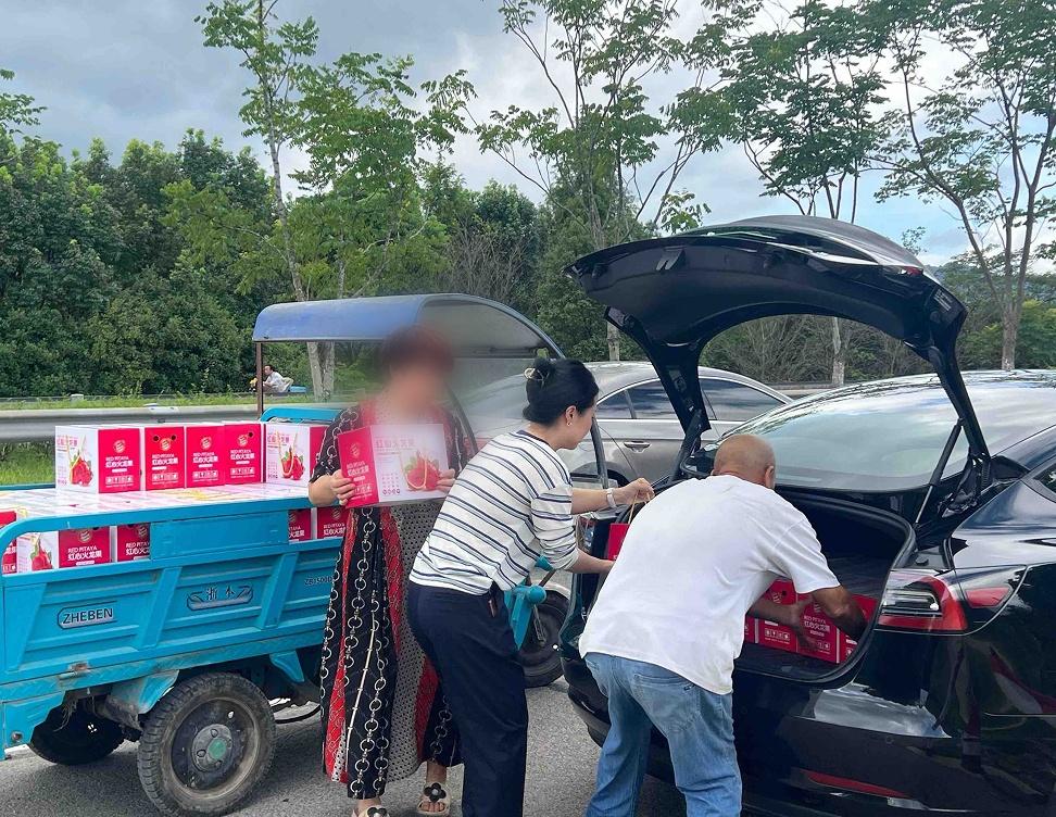 “小米妈妈。”每当在手机里看到这个备注，宁波市医疗中心李惠利医院器官捐献协调员汪